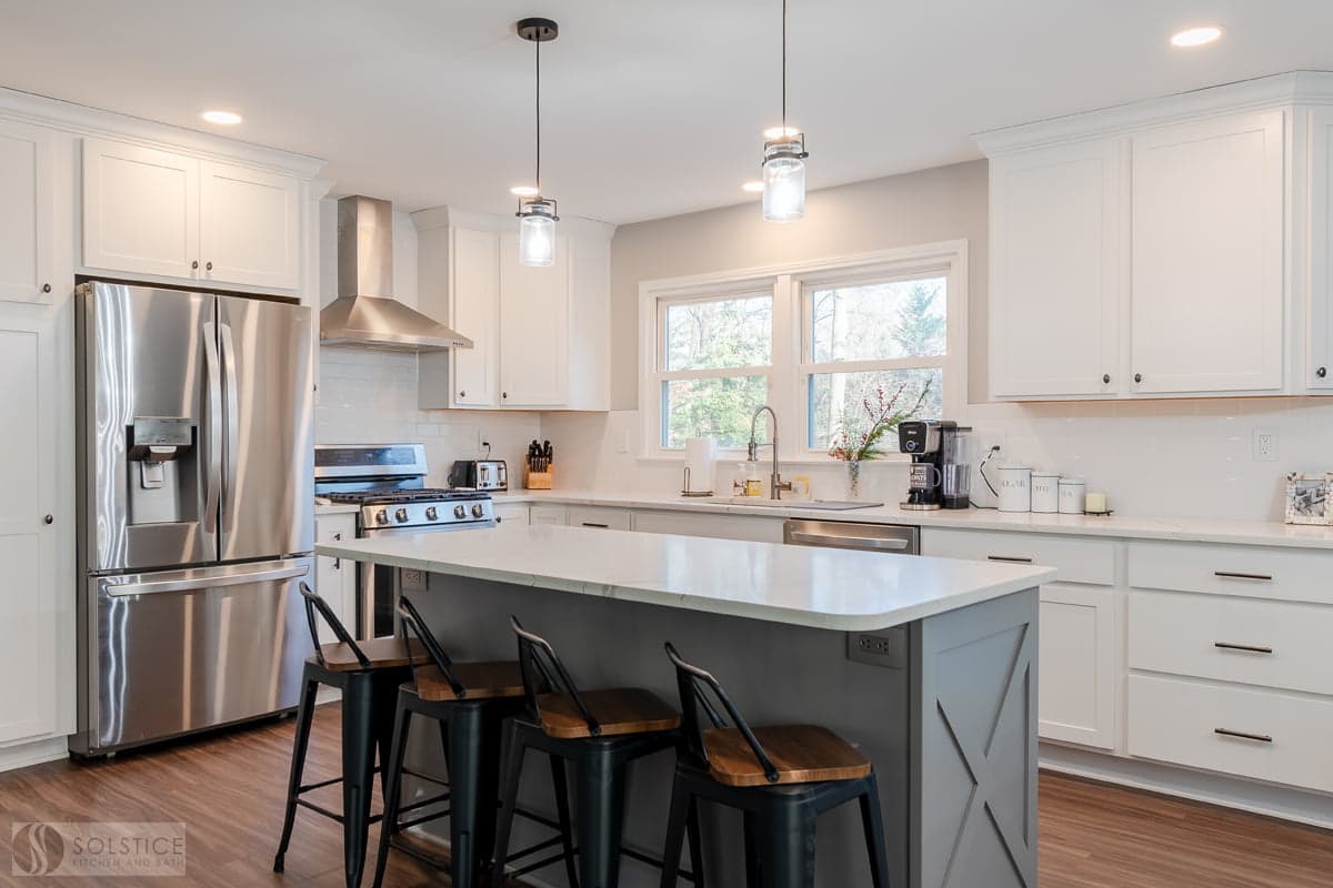Top Tips for Choosing Kitchen Cabinets Steffin kitchen design 1 web