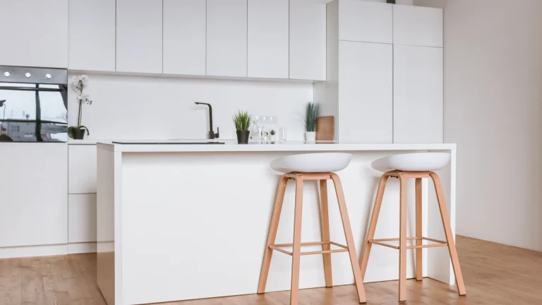 Does Your Kitchen Island Need an Electrical Outlet?